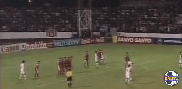 李霄鹏停球精彩瞬间,李霄鹏最霸气的视频