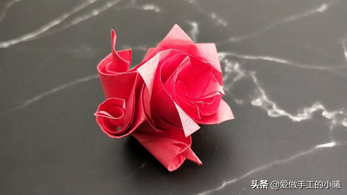 玫瑰花折纸图解,玫瑰花千纸鹤折纸图解