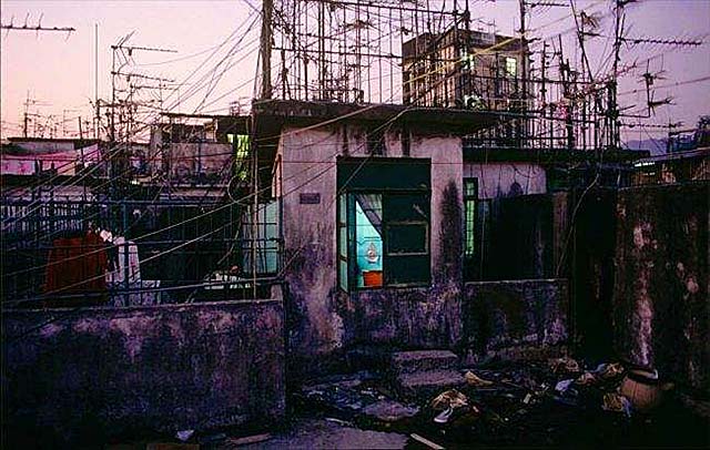 九龙城寨为何被称为人间魔窟,九龙城寨为什么被称为人间魔窟