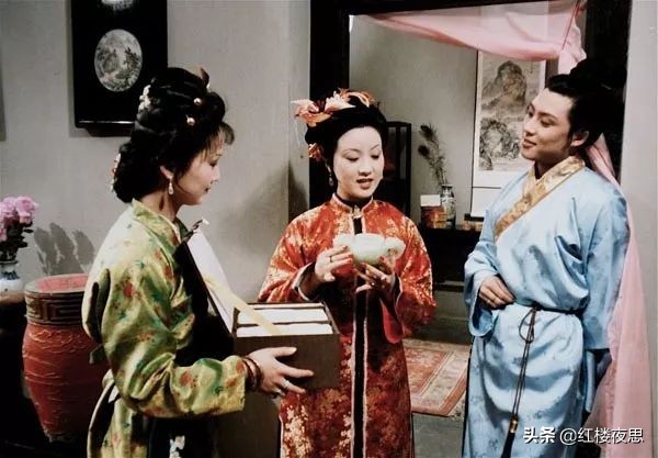 平儿的善良指数,平儿的聪明之处