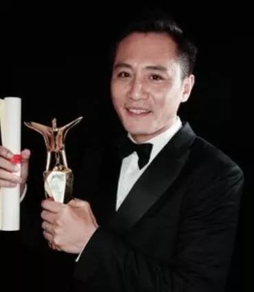 刘烨照顾妻子三年不接戏,刘烨一个人照顾五个孩子