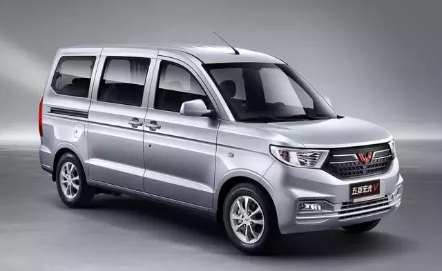 20款五菱宏光的优缺点,现在的五菱宏光还值得买吗