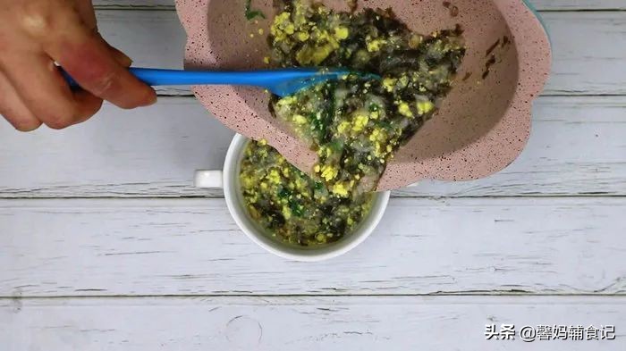 宝宝小米粥放什么可以解决便秘 (宝宝便秘煮粥搭配什么给宝宝吃)