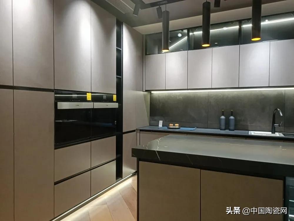 佛山的杂牌砖可以买吗,广东佛山砖正品是什么样的