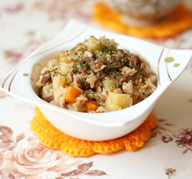 美食分享教你在家做焖饭营养美味,怎么用饭煲做焖饭好吃