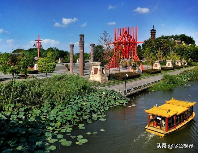 这枚“小品圣手”+吃货,从镇江飘然而过