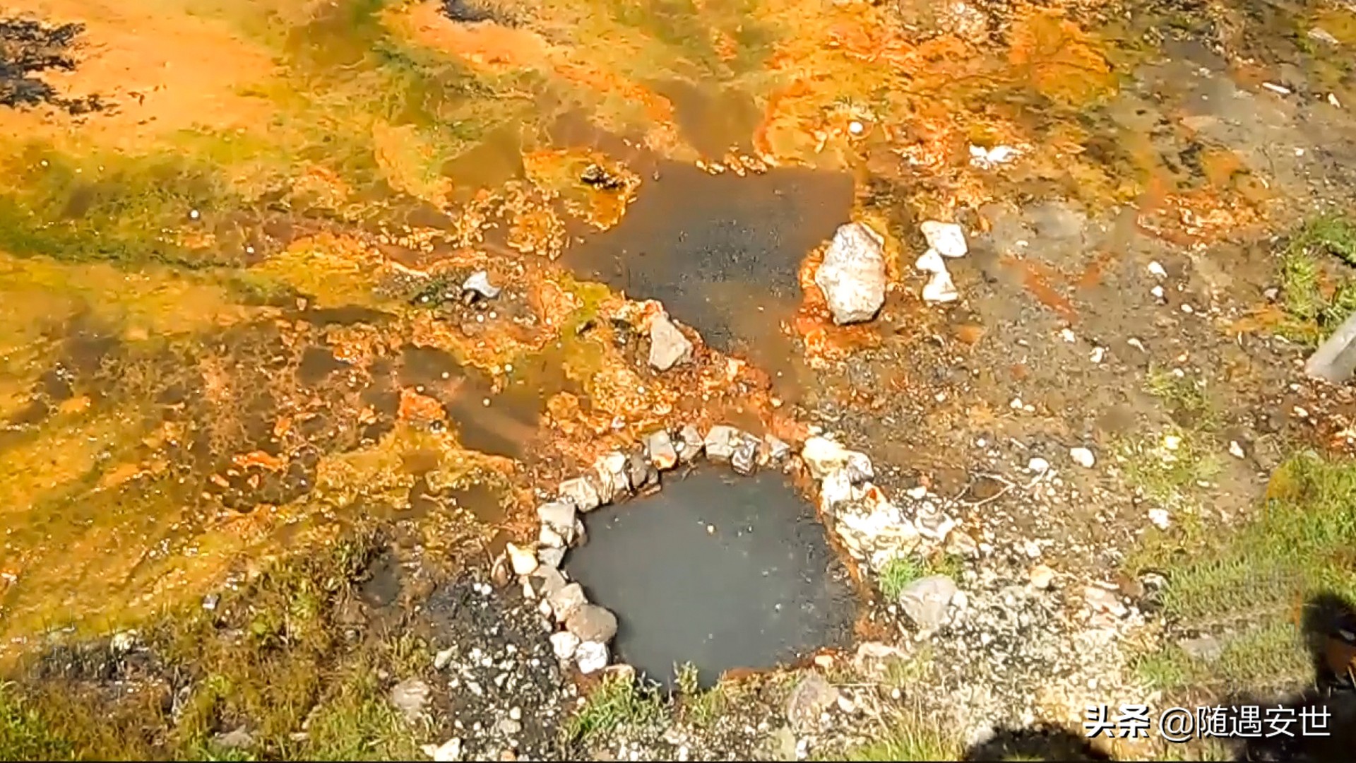 长白山西坡和北坡看天池区别,长白山北坡和西坡哪个能看全天池