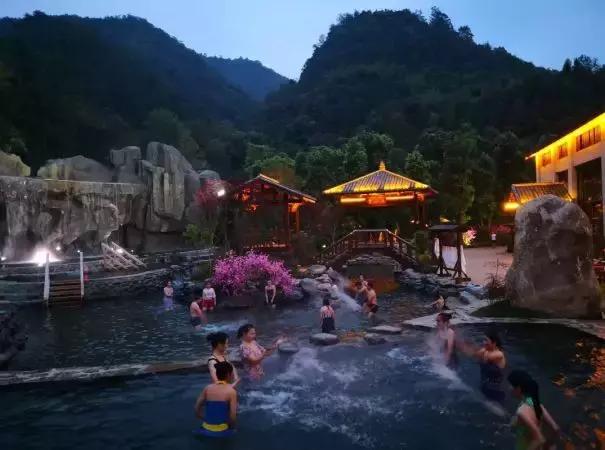 江西室内温泉玩一整天,江西温泉旅游攻略三天两夜