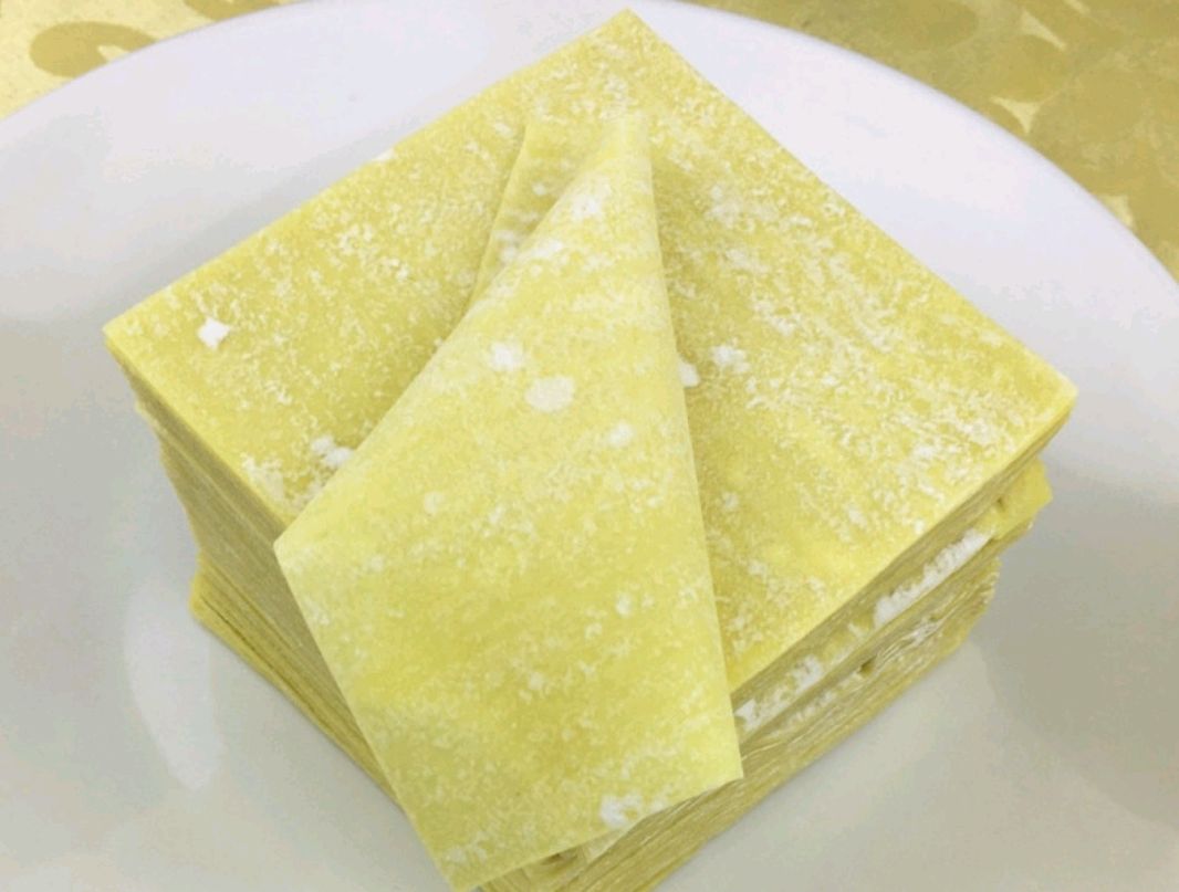 广东云吞面的做法，学会3个重点步骤，云吞面鲜香弹牙又好吃