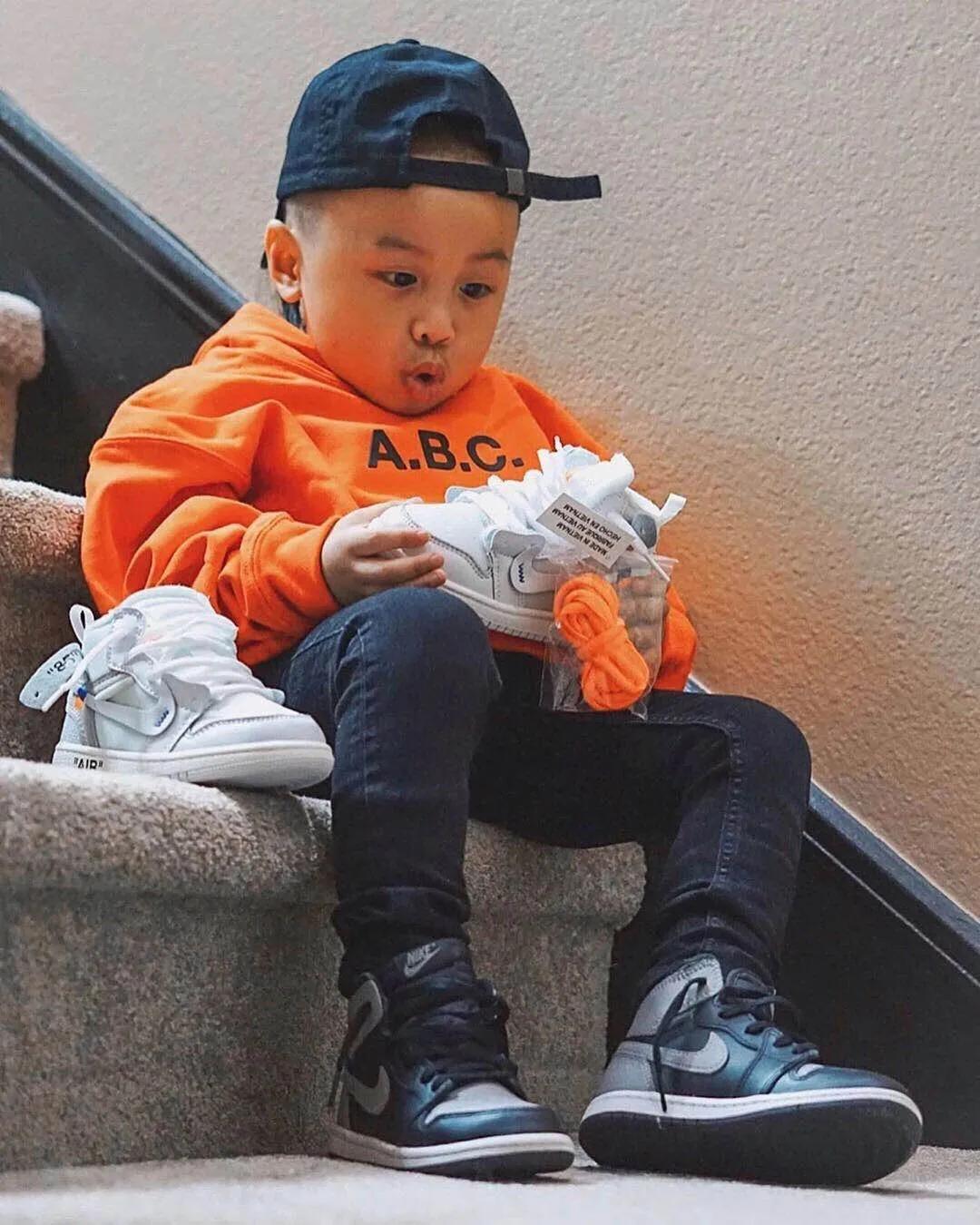 吹水鸭先知|羡慕有个玩鞋的姐姐，因为她会送适合的鞋给我