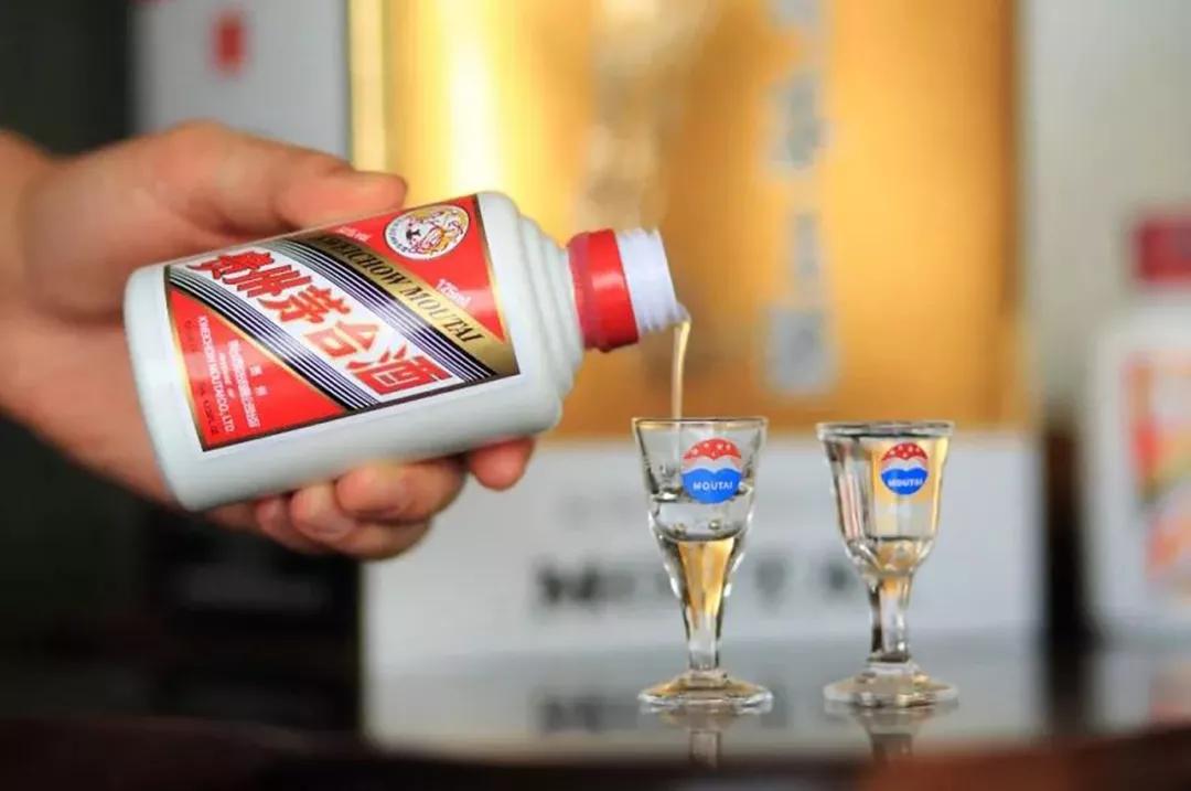 一瓶茅台有多高宽厚,一瓶茅台解决的问题