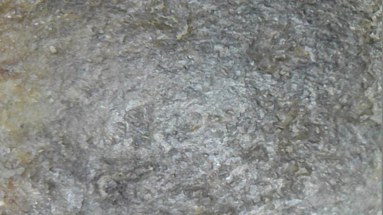 石陨石的熔壳气印特征,石陨石熔融层物理特征