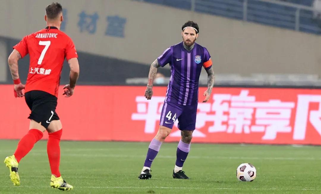 天津津门虎队员卡达尔伤势,天津津门虎中后卫外援卡达尔