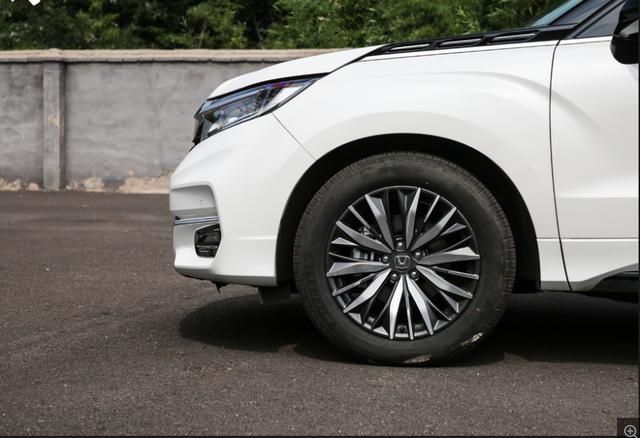 冠道272匹马力的是国六b吗,本田冠道240空间大吗