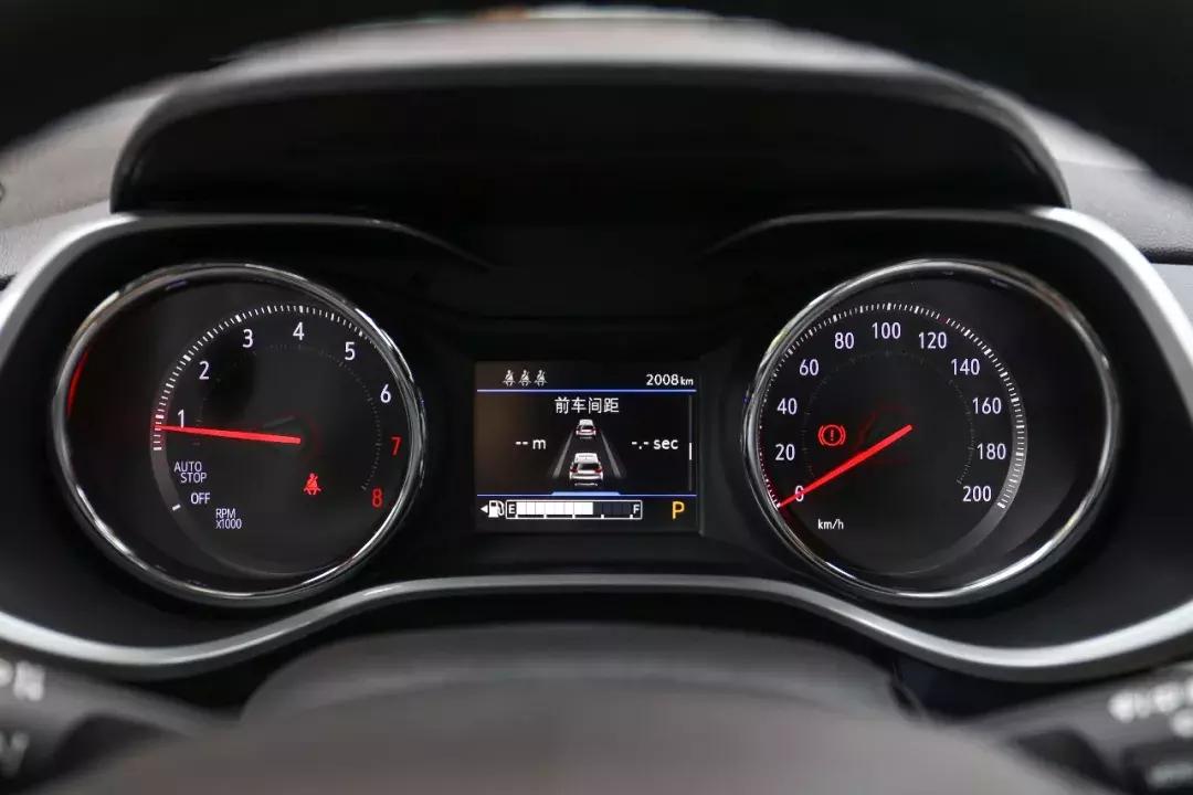 雪佛兰创酷汽车试驾,试驾雪佛兰创酷rs