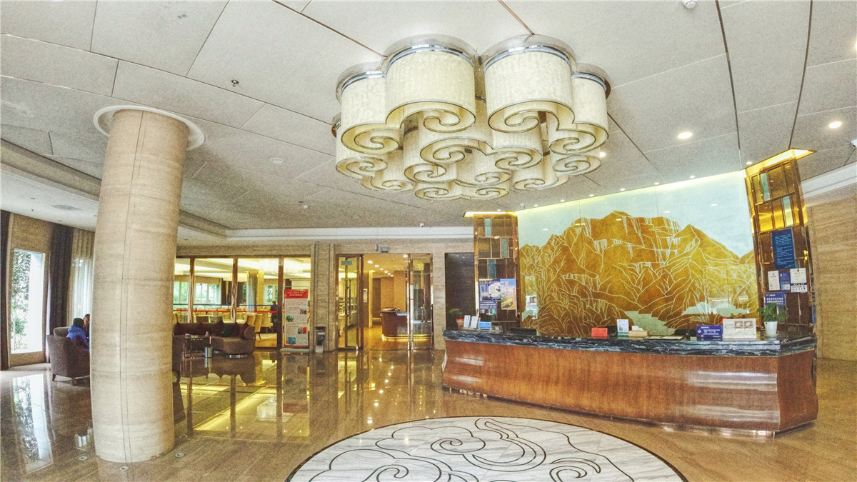 去一次西藏歌曲,圣洁甘孜之旅