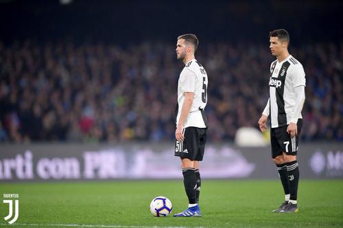 前腰被淘汰了,前腰应该在哪里