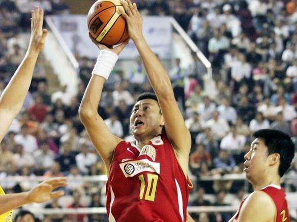 李楠当主教练完整视频,李楠历任主教练