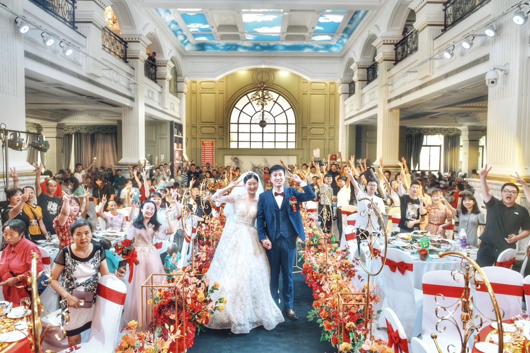 北京办一场婚礼大概多少钱,县城办一场婚礼大概多少钱