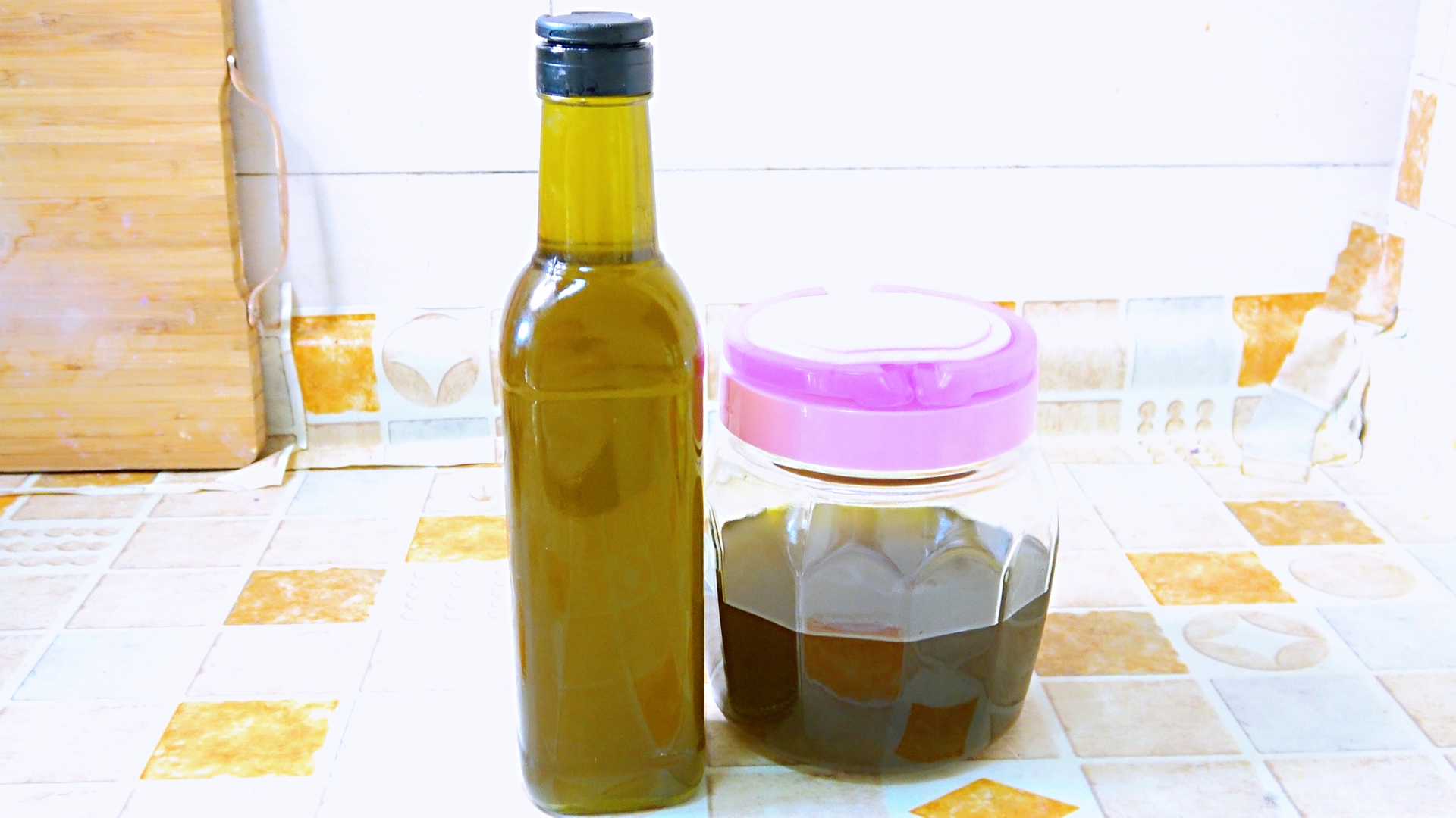 1斤花椒2斤菜籽油能熬多少花椒油,用红花椒油和青花椒怎么做花椒油