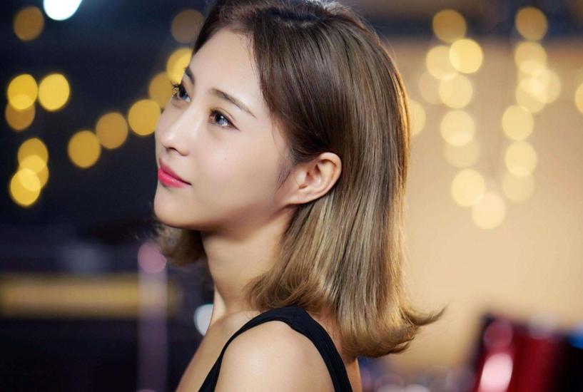 孙燕姿年轻的模样,孙燕姿拉伸动作