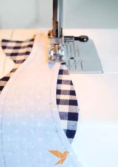 抱枕小鲸鱼,布艺花朵抱枕