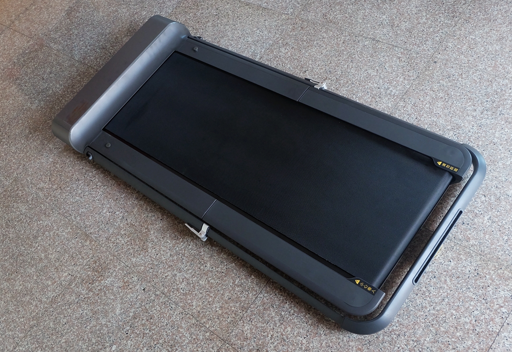 金史密斯r1和r2跑步机哪个好,金史密斯r1跑步机能折叠多少次