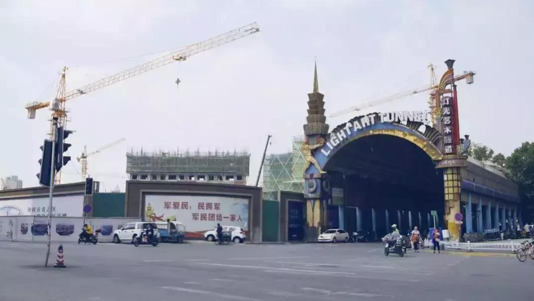 我知道，那条湖南路，就像青春一样回不来