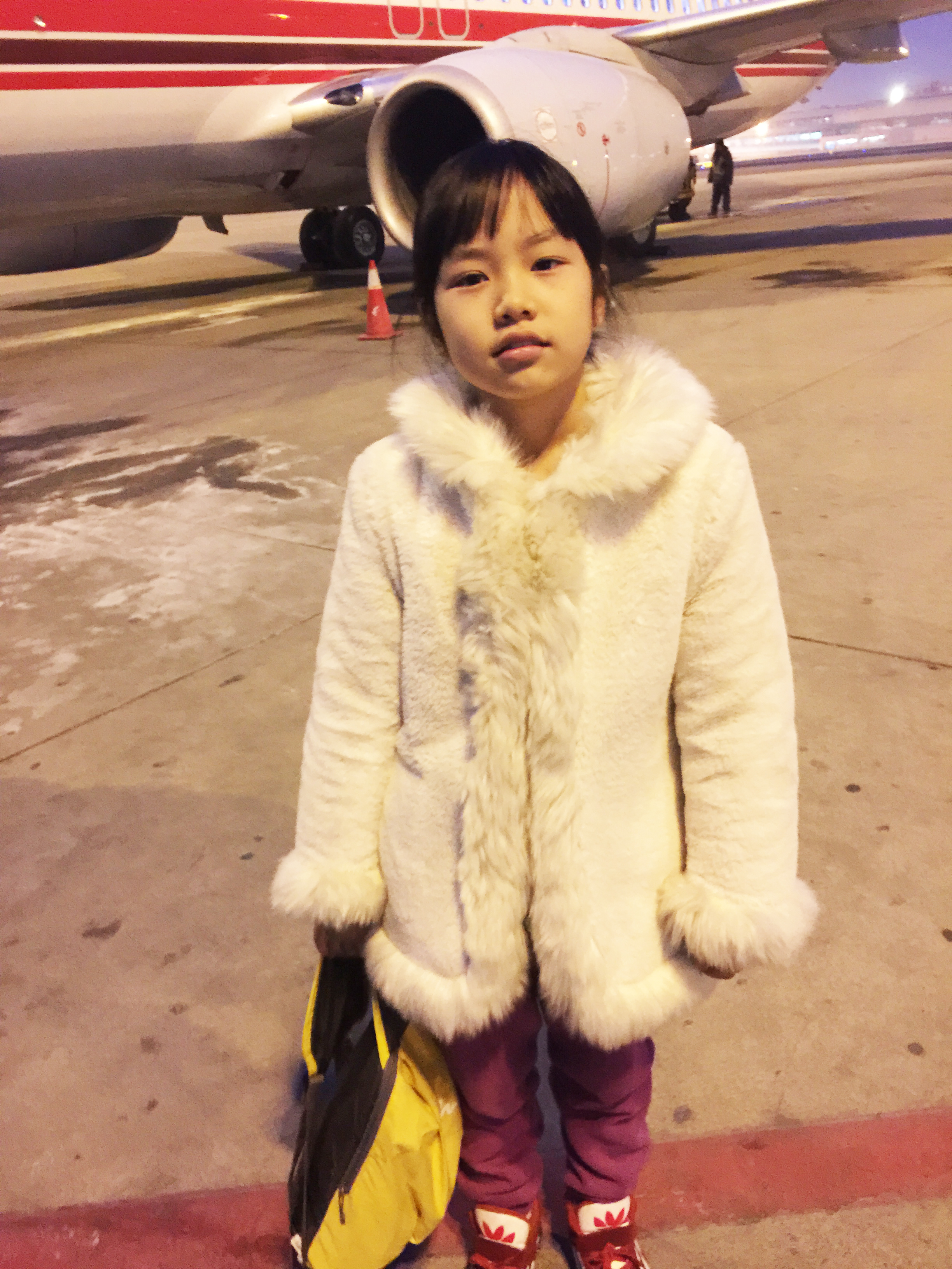 郑鑫绘画成长记录：线描篇（五）校园同学系列——创作