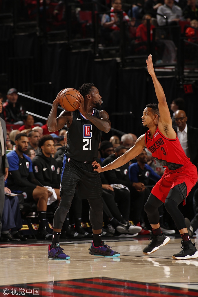 NBA今日球鞋精选：NIKE未来外线头牌“内战”塔克上脚稀有AJ4