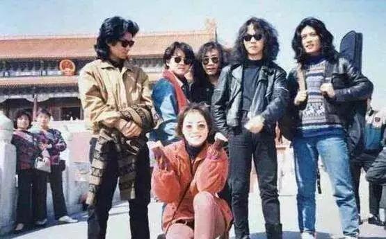 年轻的时候爱上什么东西都不为过,可怕的是你没年轻过