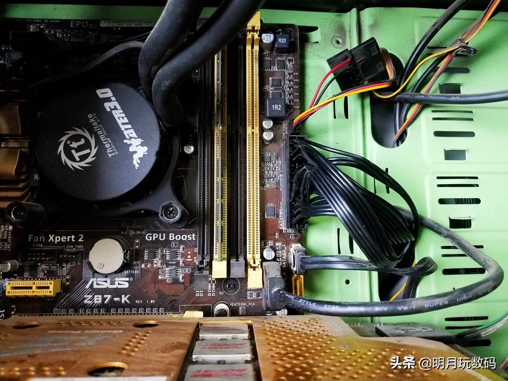 酷冷至尊v650电源,酷冷至尊mwe550v2电源怎么样