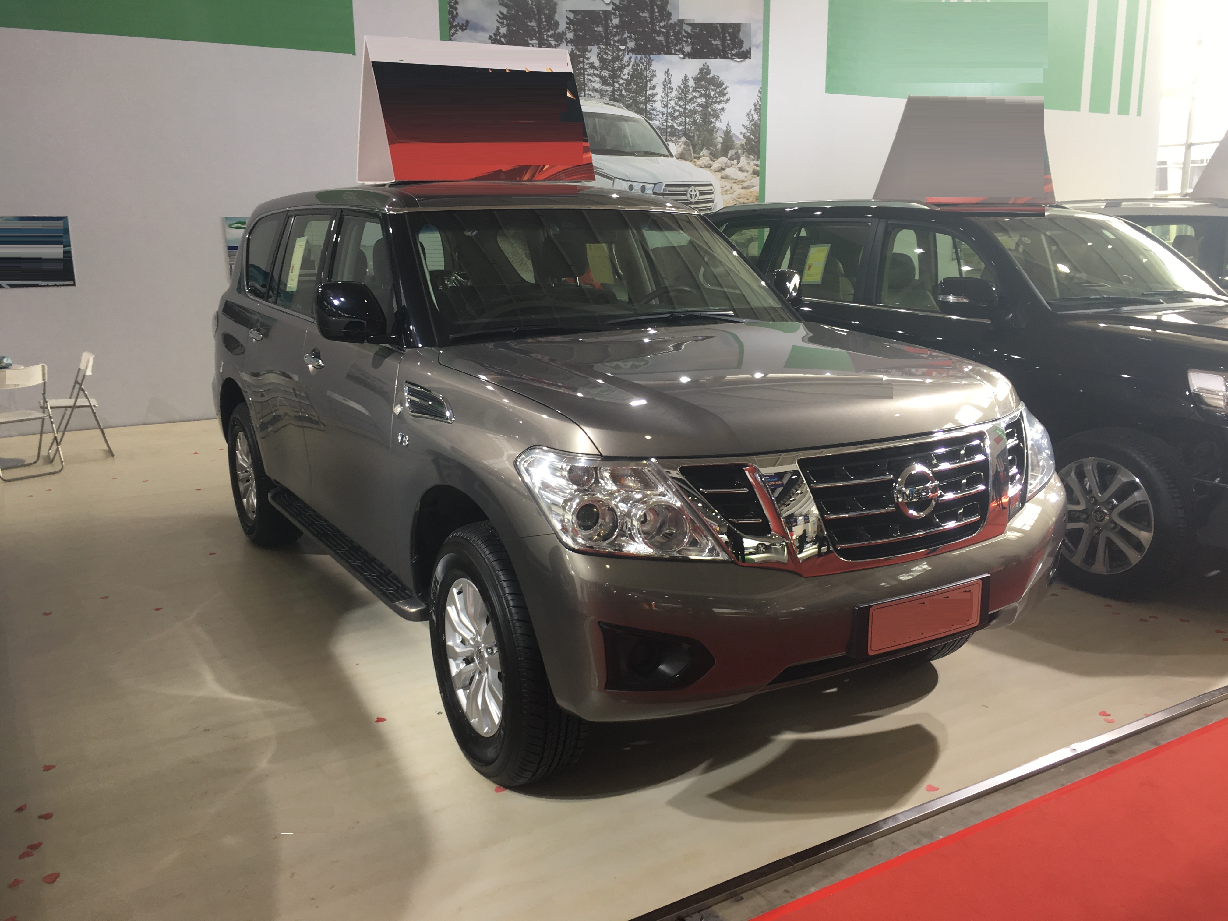 19款普拉多2700和途乐,价格超低普拉多