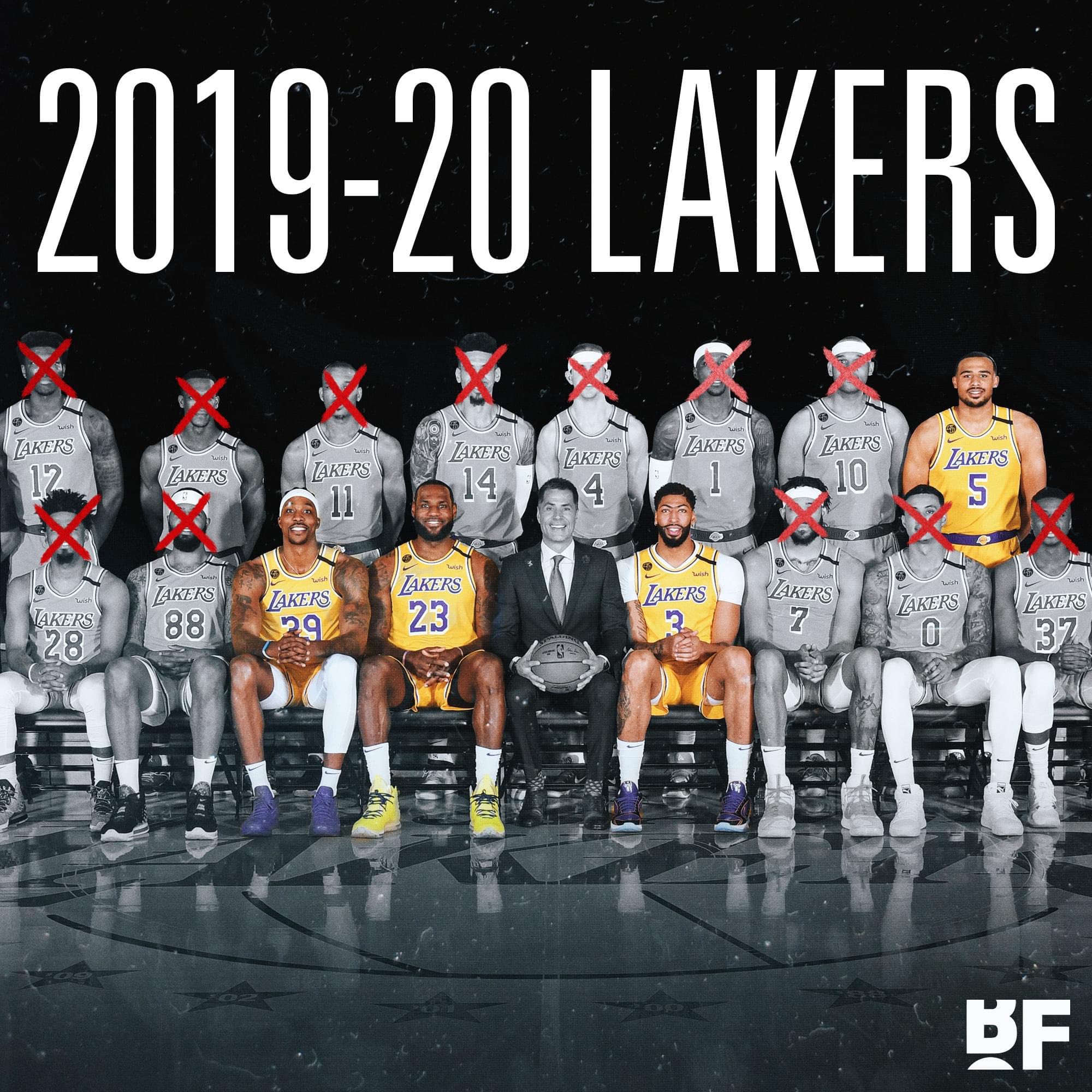 别再相信忠诚了！洛杉矶豪门大变天，詹姆斯成为资历最老的球员