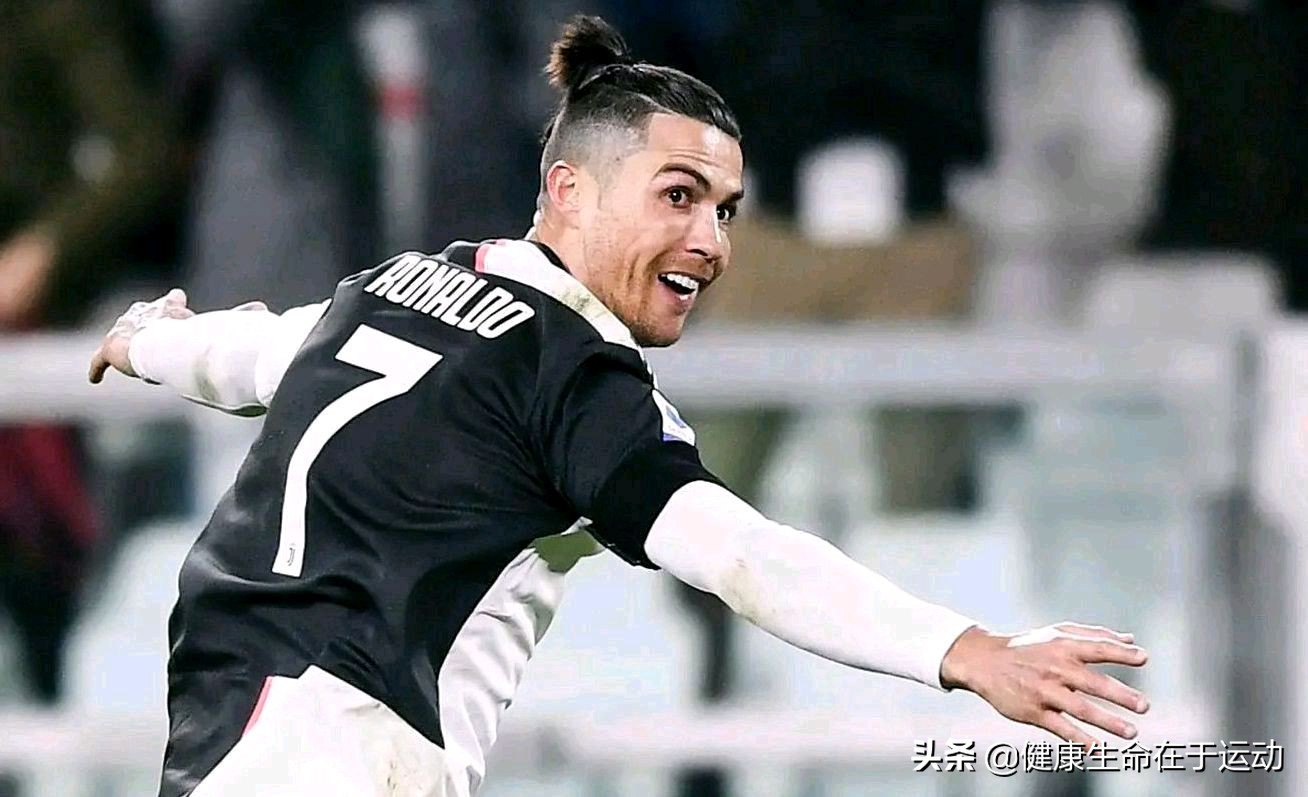 无人能及！C罗成当今足坛三大新星的超级偶像，2022年或加冕球王