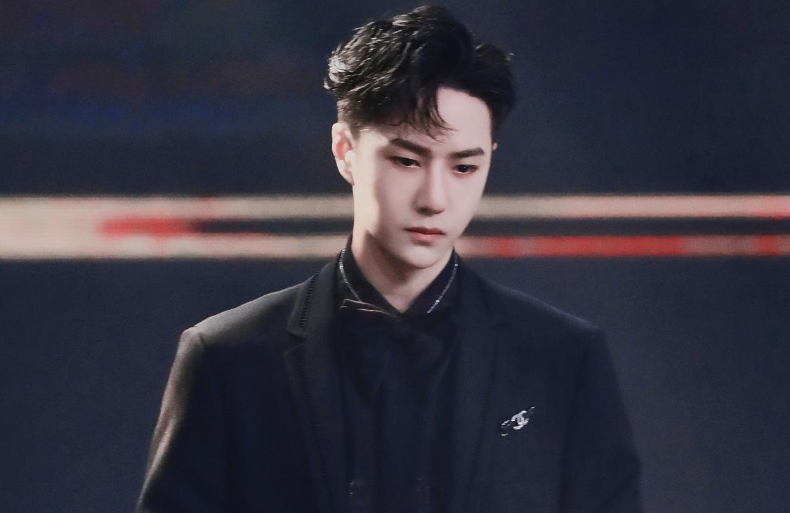 王一博直男场面,王一博直男名场面采访陈情令