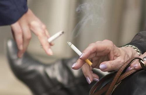 去什么地方买烟不会买到假烟,老烟民买烟诀窍