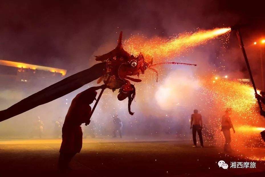 湘西周边摩旅路线推荐,想旅游去哪里找攻略