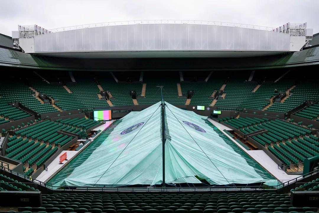 草地网球为什么那么少,草地网球跟红土网球的区别