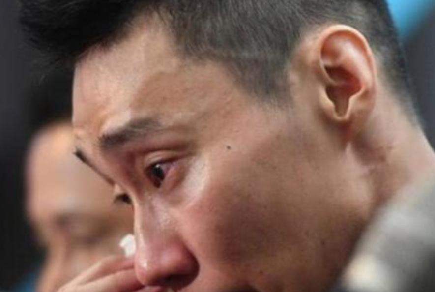 李宗伟谈抗癌过程33次电疗,李宗伟谈抗癌痛到喷麻药