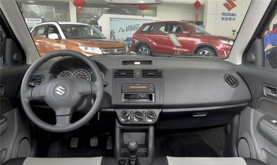 雨燕1.3L,18年雨燕1.3手动挡酷玩版