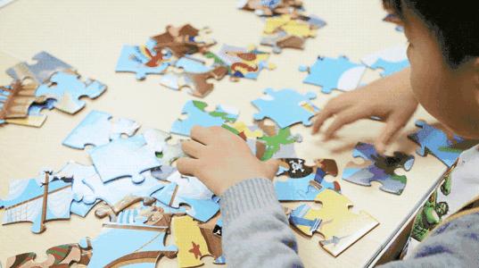 如何给宝宝挑选一款适合他的玩具,周岁的宝宝更适合什么玩具