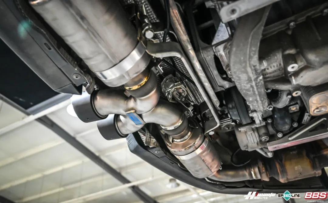 保时捷911gt3rs保养多少钱,提走一辆保时捷911gt3rs的过程