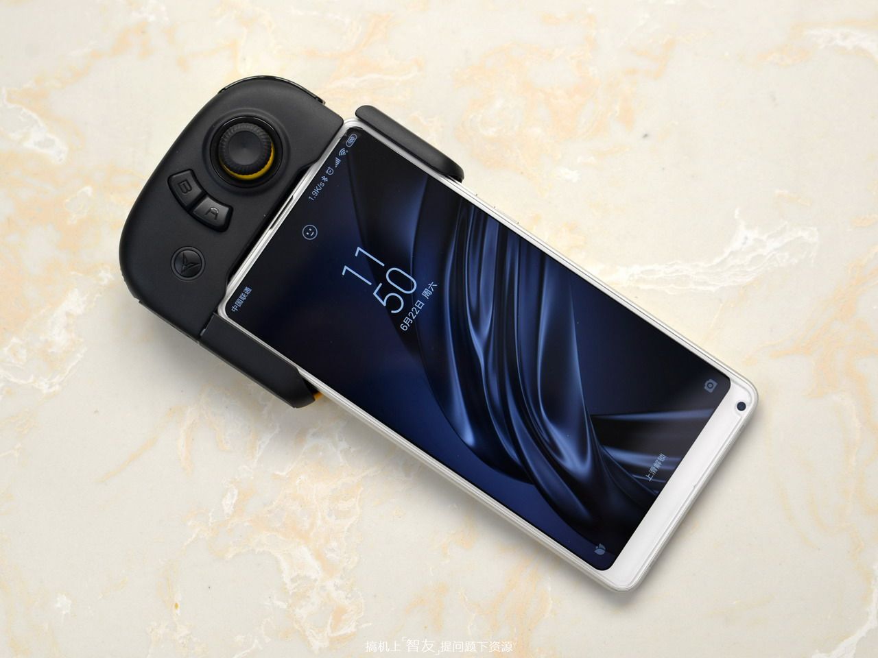 飞智黄蜂2pro暗区突围摇杆失灵,飞智黄蜂2大摇杆好用还是小摇杆