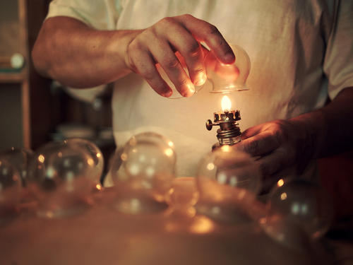 拔罐或针灸能治白癜风,白癜风拔罐