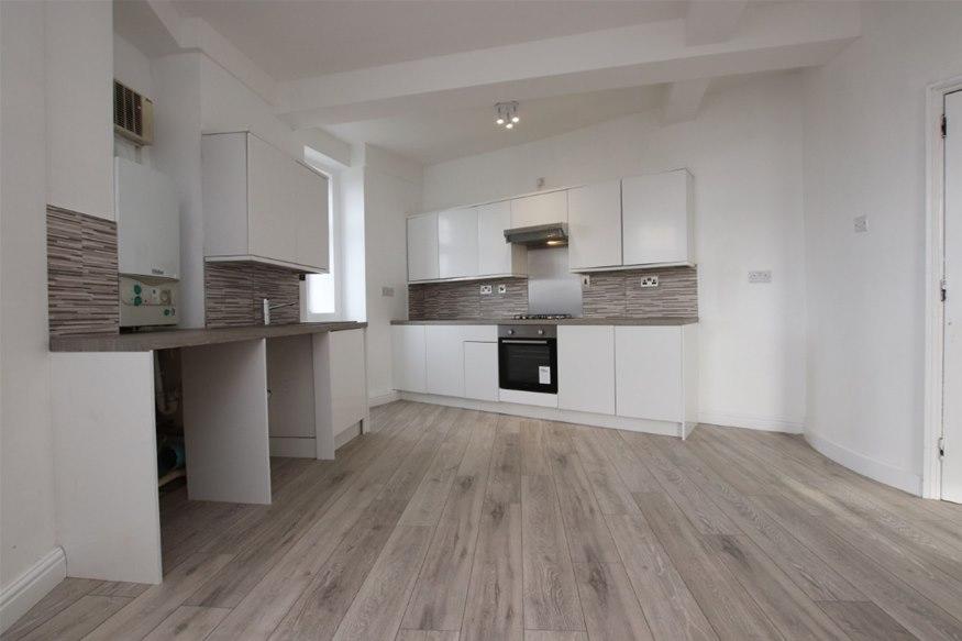 这些千奇百怪的房子,这些户型奇葩的房子居然还挺抢手