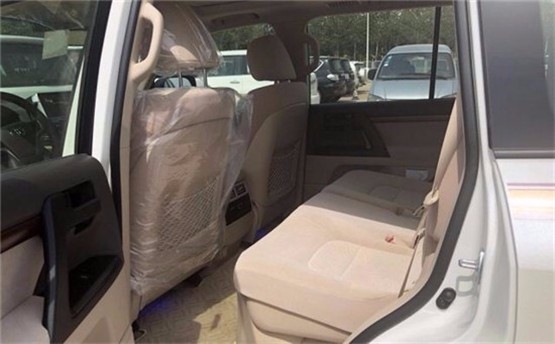 雷克萨斯gx460和兰德酷路泽4600对比,19款兰德酷路泽4600顶配报价