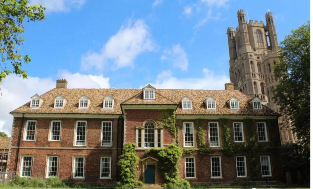 英国国王学院在哪个城市,英国最古老的学校