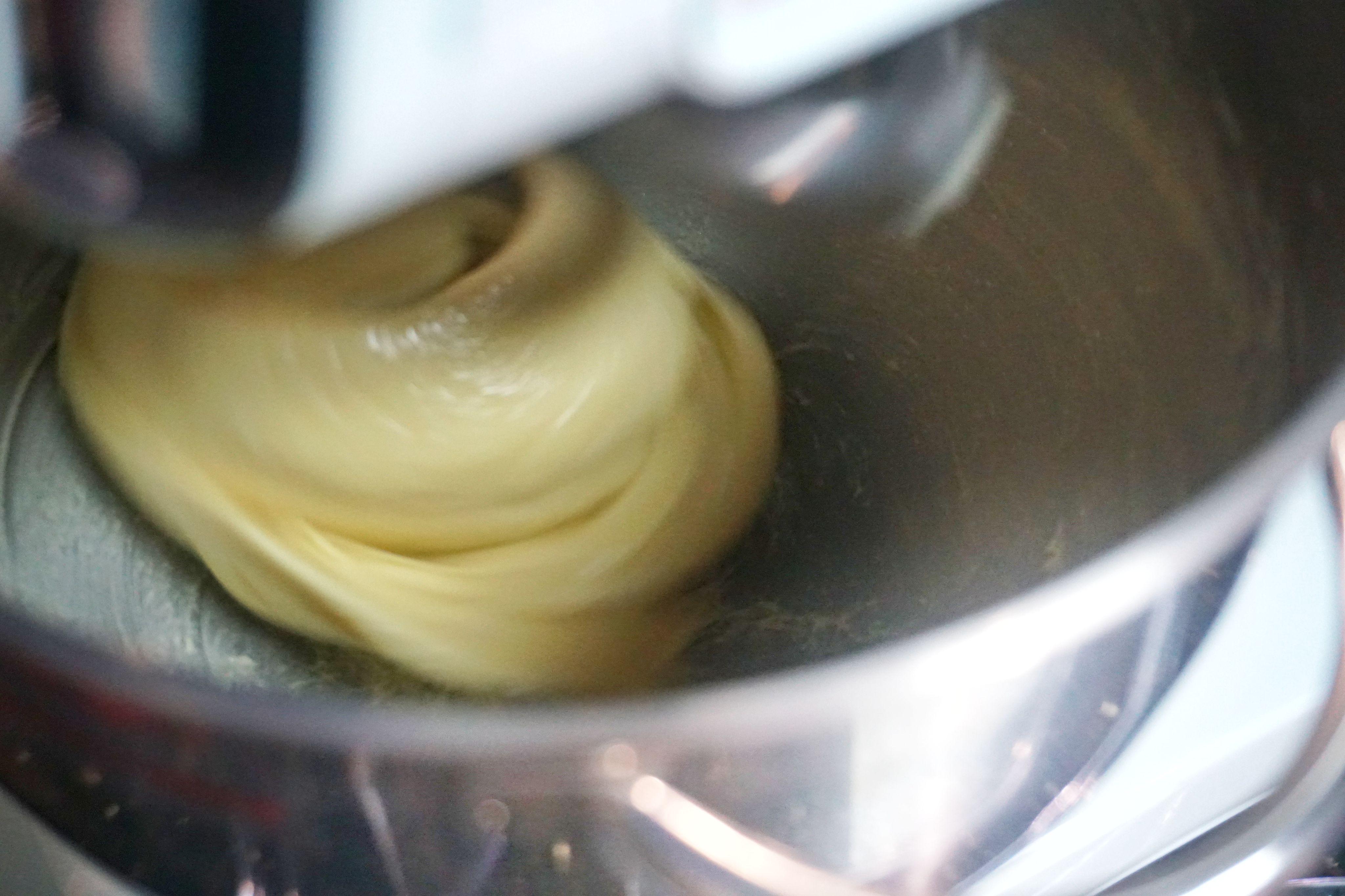 你还在用这种手动压面机吗,你还在用擀面杖擀饺子皮吗