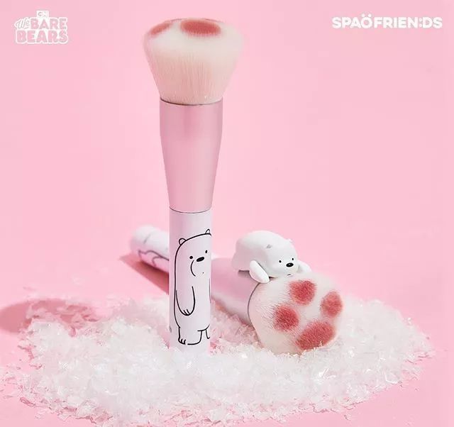 可爱到爆炸的联名彩妆,彩妆联名系列大全